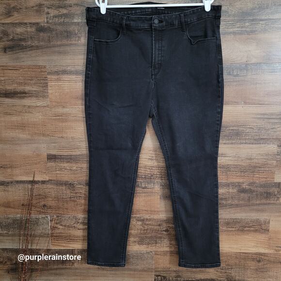 Old Navy Jeans Size 18 Wow Straight High Rise Stretch Denim Black Jack Wash - Picture 1 of 12